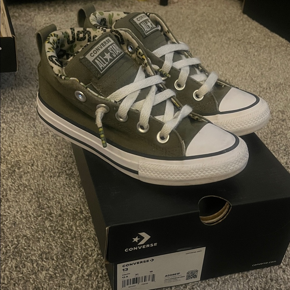 Converse Khaki Green Low-Top Sneakers Size 13 youth boy or girl